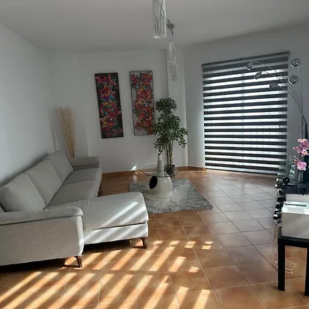 Piso Pinchi Διαμέρισμα *